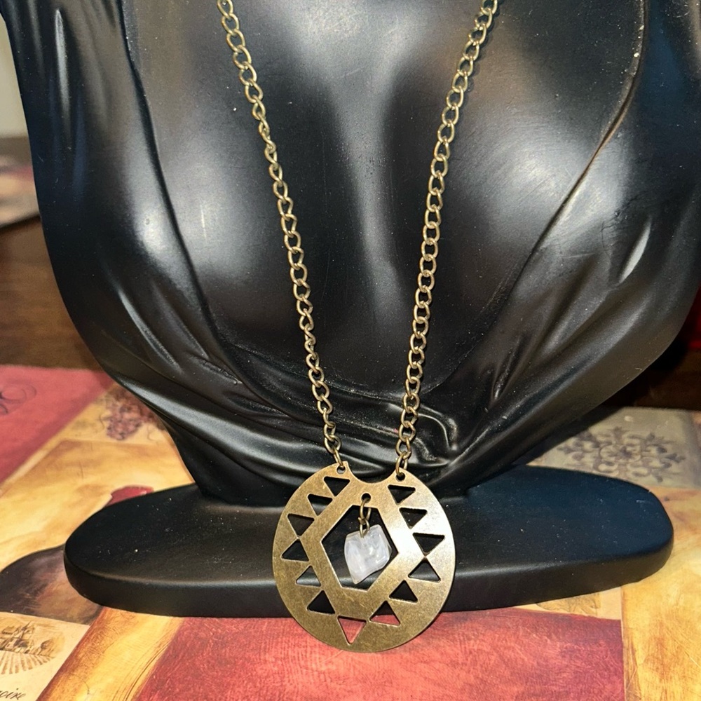 Statement Geometric Gold tone Pendant quartz stone Necklace